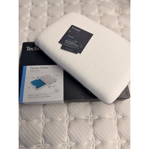 Poduszka DELUXE TECHNOGEL 66x40x9 piankowa - OUTLET